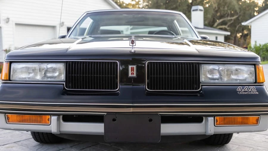 1987 Oldsmobile 442 4th Gen - Image 26 of 27