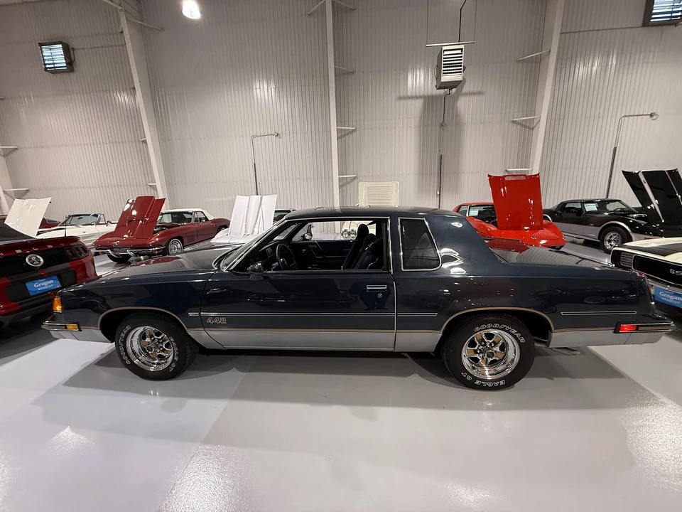 1987 Oldsmobile 442 4th Gen - Image 5 of 31