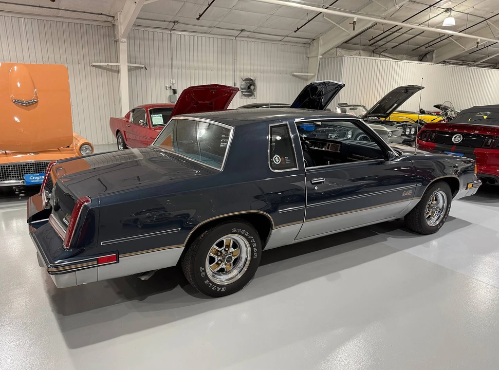 1987 Oldsmobile 442 4th Gen - Image 10 of 31