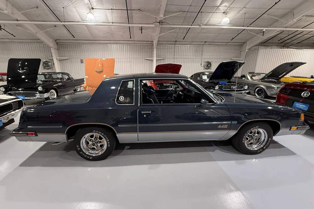1987 Oldsmobile 442 4th Gen - Image 11 of 31