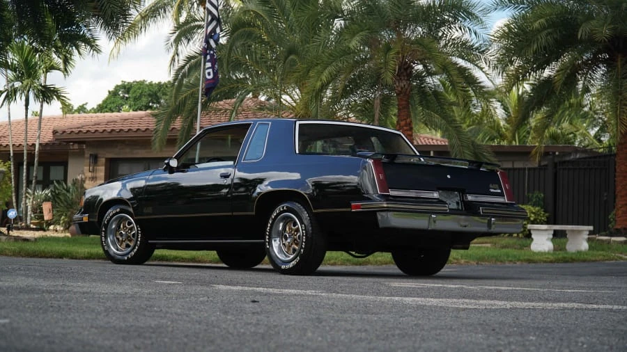 1987 Oldsmobile 442 4th Gen - Image 3 of 10