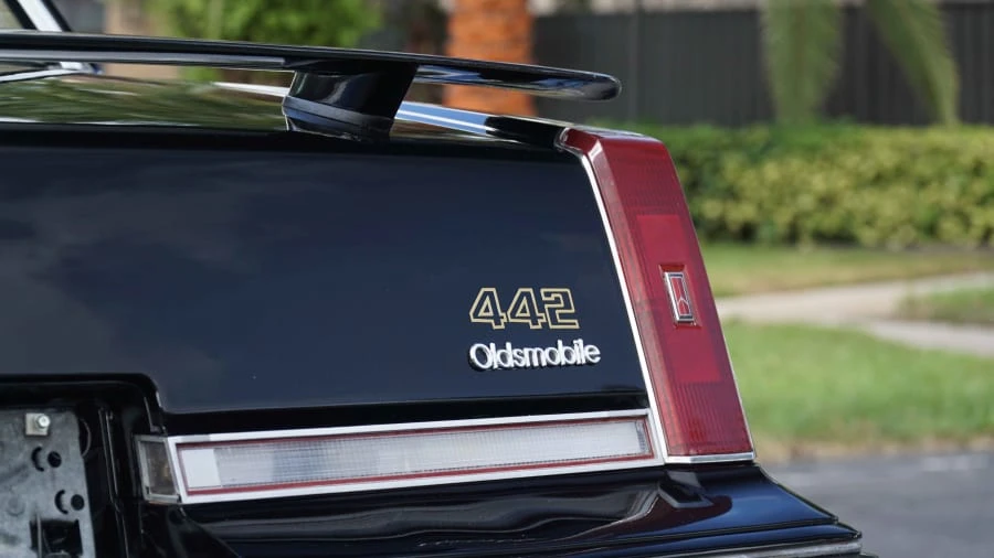 1987 Oldsmobile 442 4th Gen - Image 7 of 10