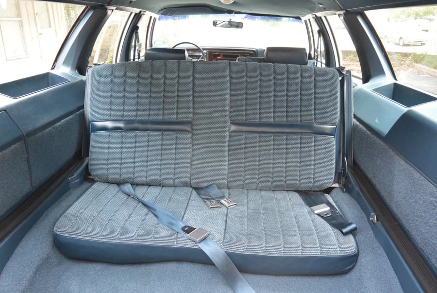 1987 Oldsmobile Custom Cruiser - Image 6 of 8