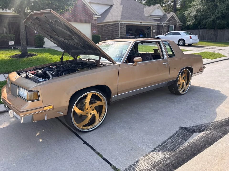 1987 Oldsmobile Cutlass 5th Gen - Image 2 of 16