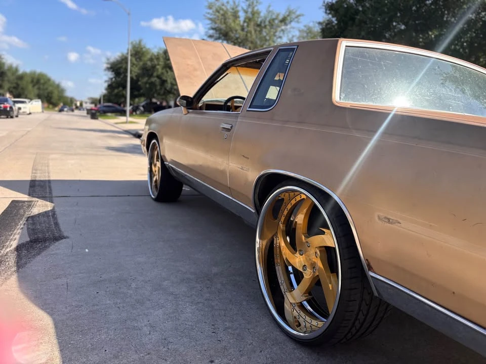 1987 Oldsmobile Cutlass 5th Gen - Image 8 of 16