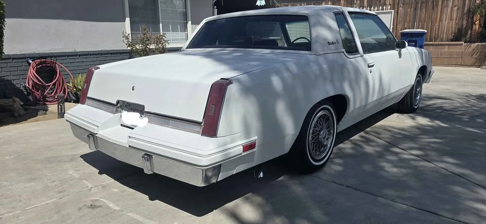 1987 Oldsmobile Cutlass 5th Gen - Image 2 of 8