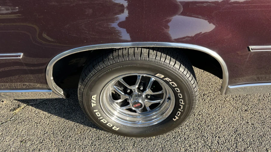 1987 Oldsmobile Cutlass 5th Gen - Image 2 of 4