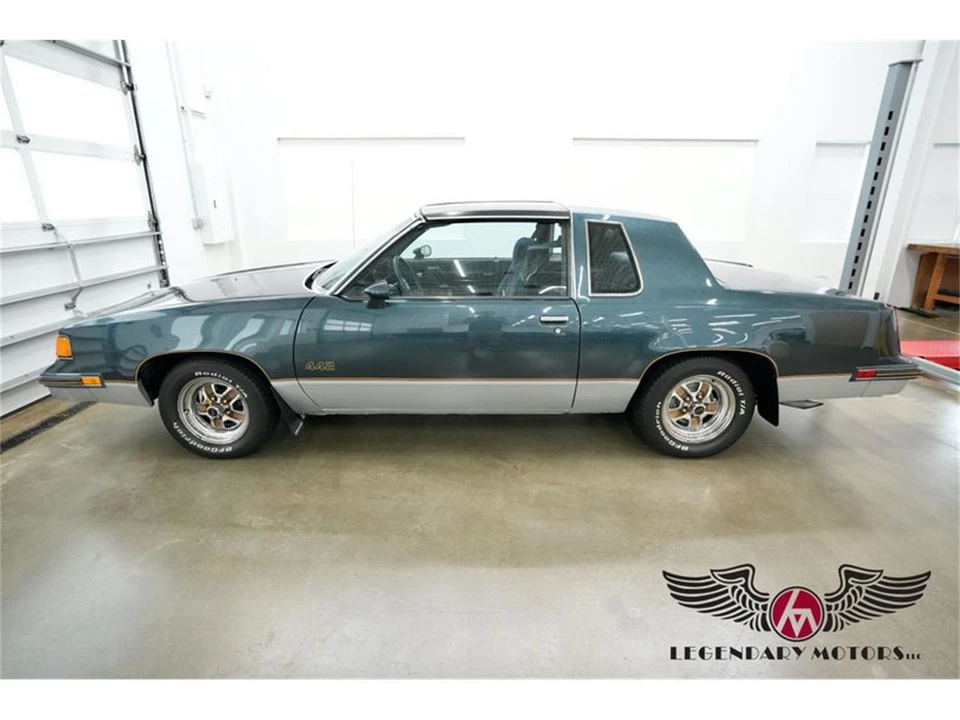 1987 Oldsmobile Cutlass 5th Gen - Image 2 of 31