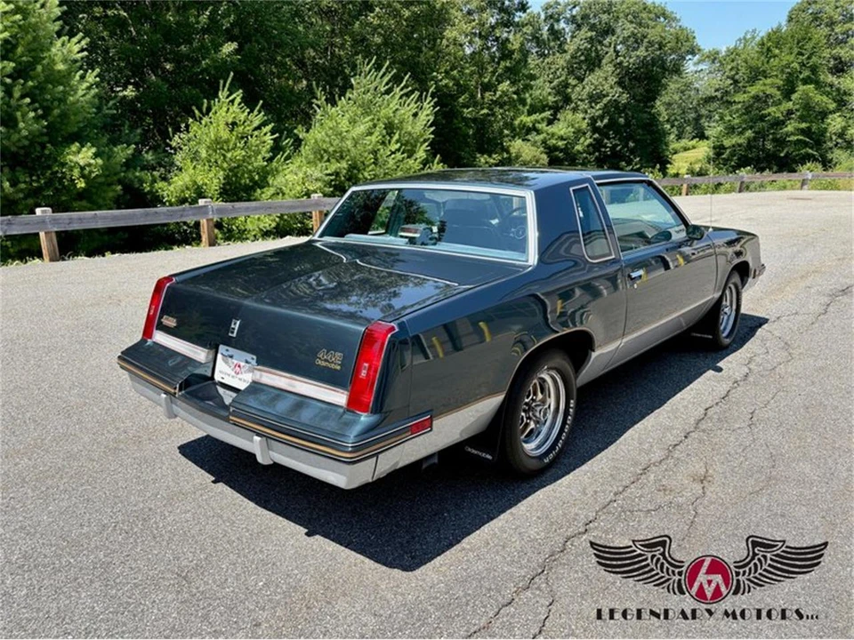 1987 Oldsmobile Cutlass 5th Gen - Image 13 of 31