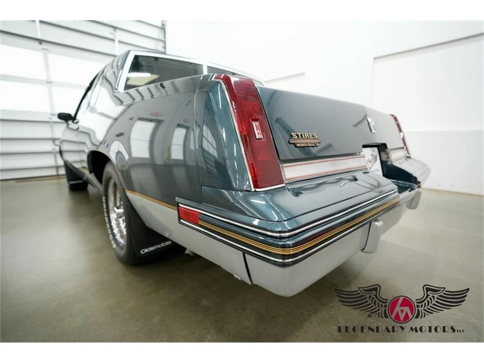 1987 Oldsmobile Cutlass 5th Gen - Image 29 of 31
