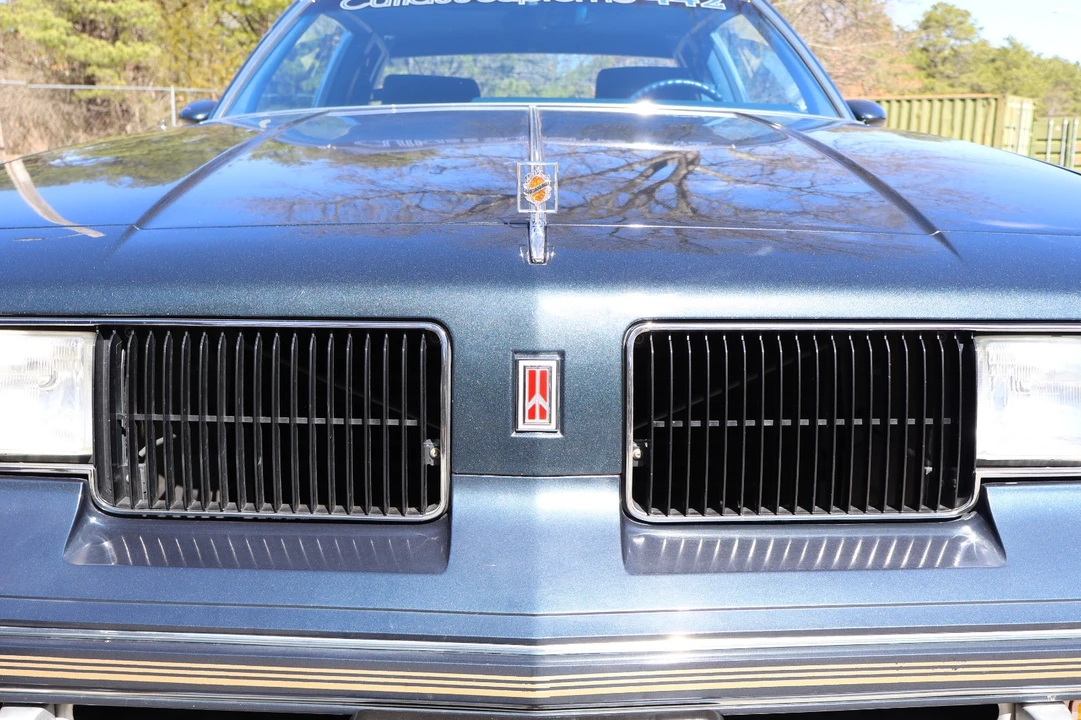 1987 Oldsmobile Cutlass 5th Gen - Image 5 of 21