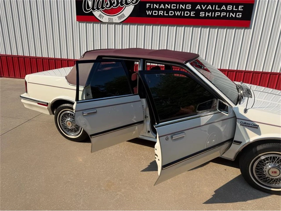 1987 Oldsmobile Cutlass 5th Gen - Image 11 of 31