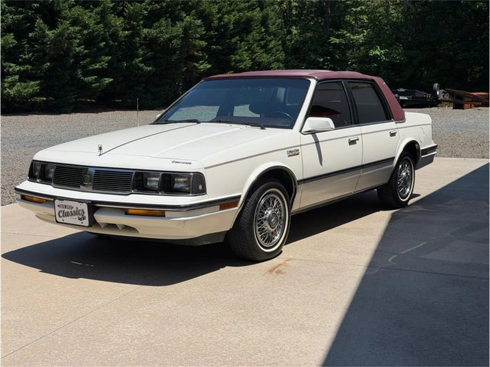 1987 Oldsmobile Cutlass 5th Gen - Image 3 of 31
