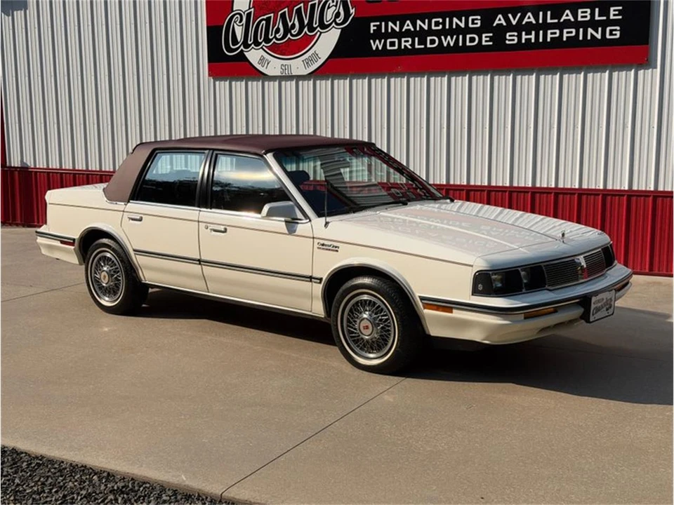 1987 Oldsmobile Cutlass 5th Gen - Image 28 of 31