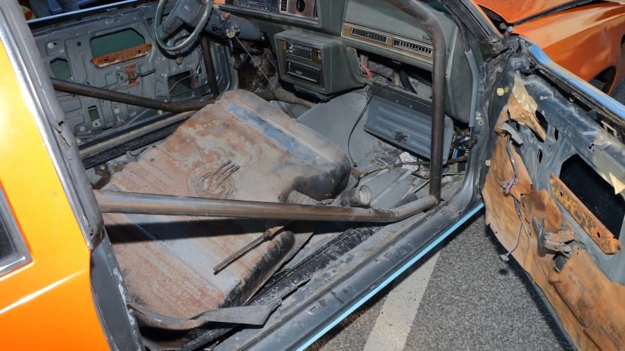 1987 Oldsmobile Cutlass 5th Gen - Image 5 of 12