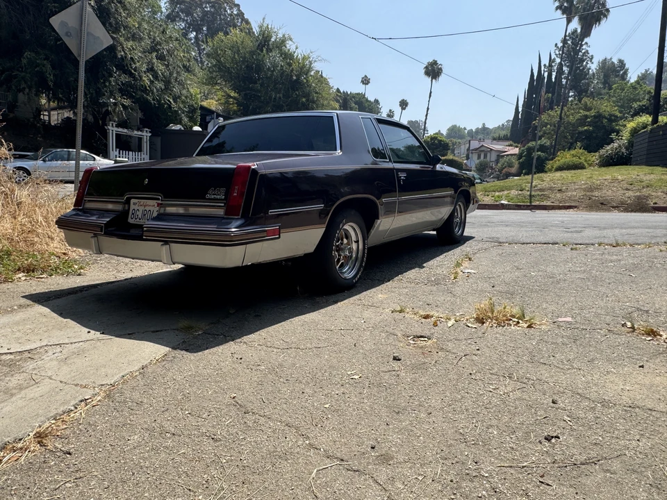 1987 Oldsmobile Cutlass 5th Gen - Image 9 of 31
