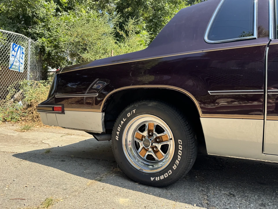 1987 Oldsmobile Cutlass 5th Gen - Image 24 of 31