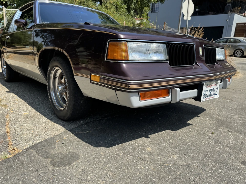 1987 Oldsmobile Cutlass 5th Gen - Image 12 of 31