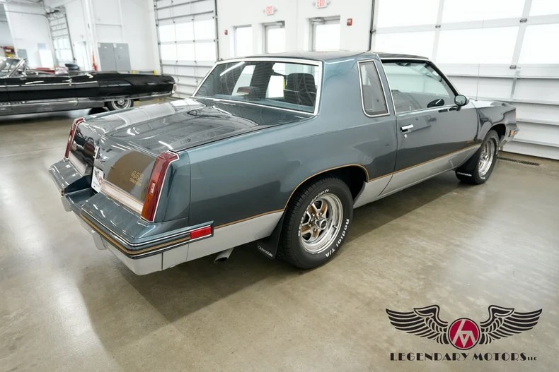 1987 Oldsmobile Cutlass 5th Gen - Image 6 of 31