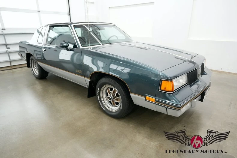 1987 Oldsmobile Cutlass 5th Gen - Image 8 of 31