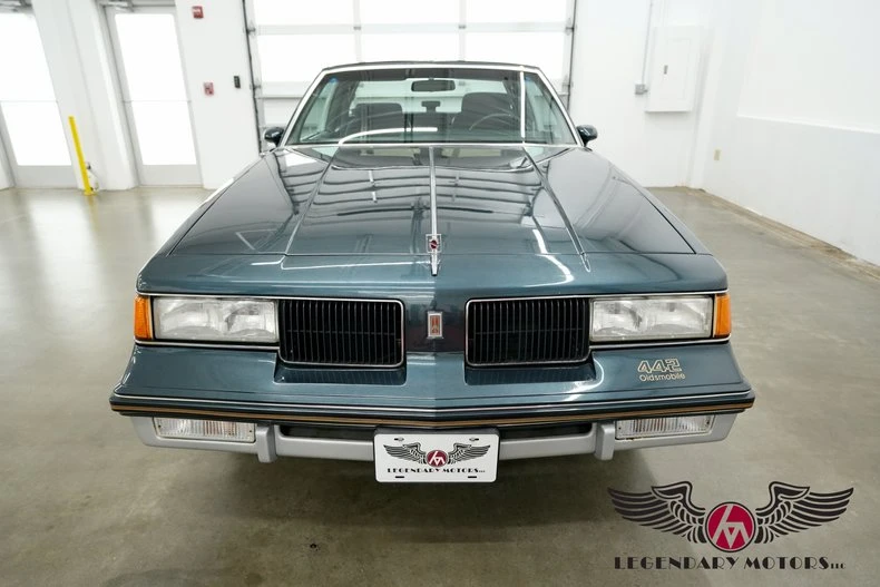 1987 Oldsmobile Cutlass 5th Gen - Image 9 of 31