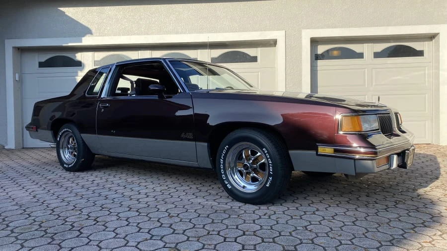 1987 Oldsmobile 442 4th Gen - Image 2 of 11