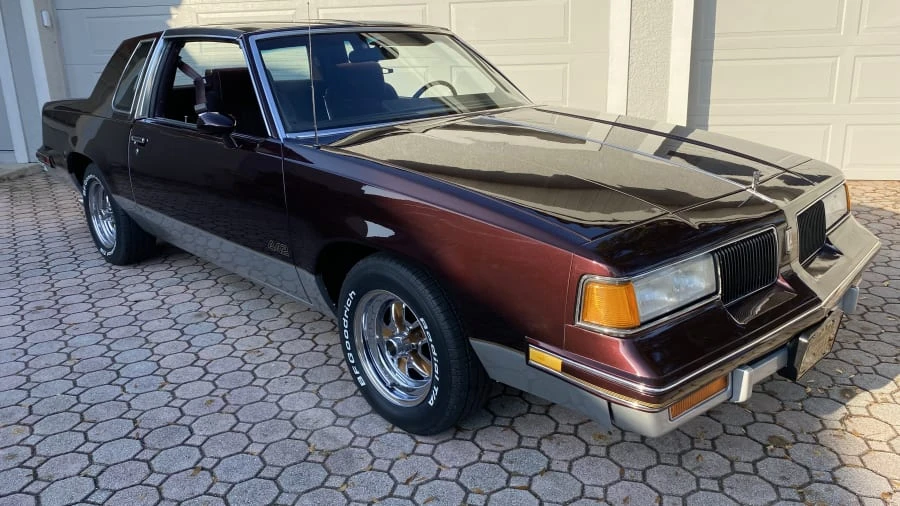 1987 Oldsmobile 442 4th Gen - Image 8 of 11