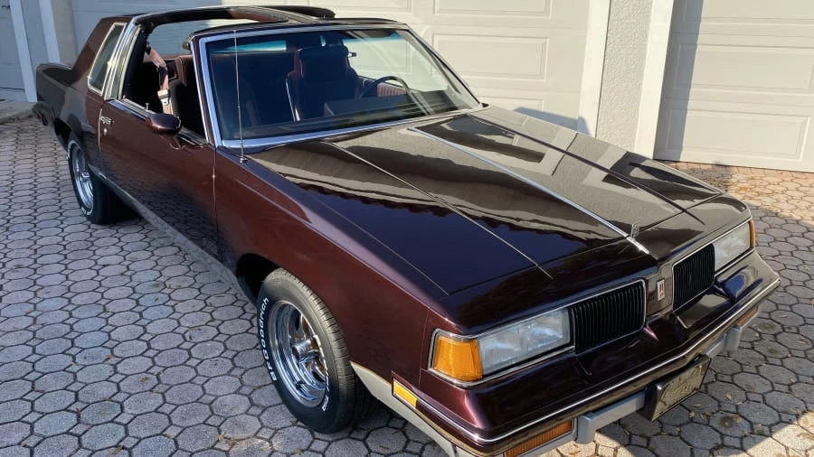 1987 Oldsmobile 442 4th Gen - Image 9 of 11