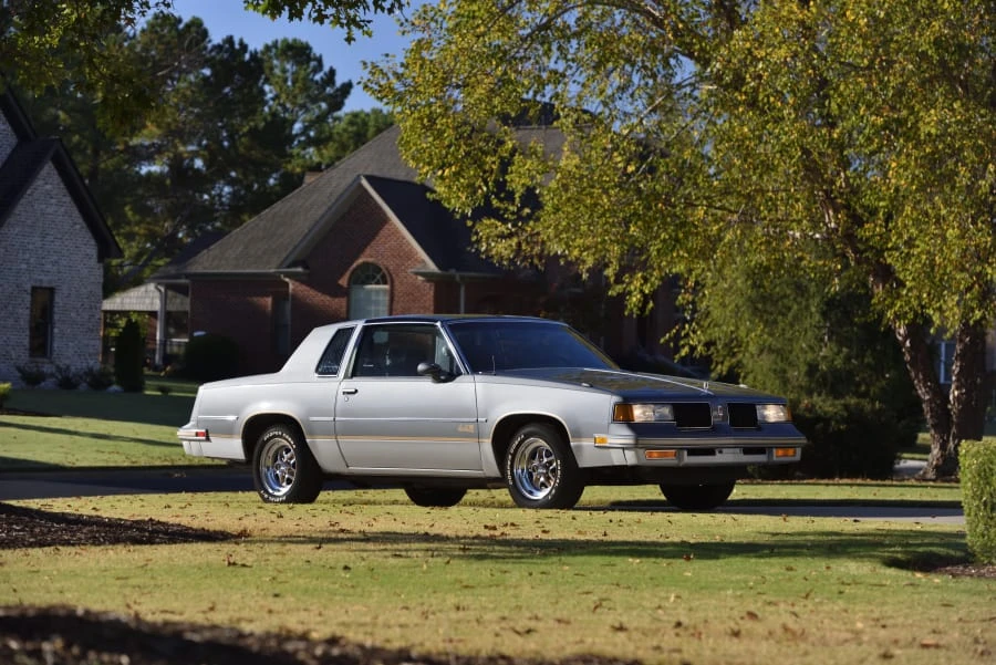 1987 Oldsmobile Cutlass 5th Gen - Image 6 of 30
