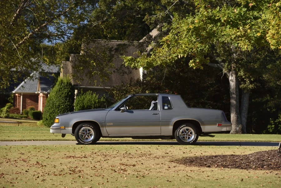 1987 Oldsmobile Cutlass 5th Gen - Image 20 of 30