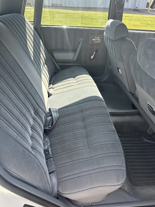 1987 Oldsmobile Cutlass Ciera - Image 9 of 14