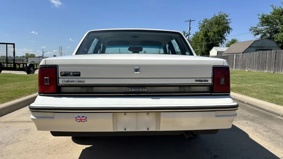1987 Oldsmobile Cutlass Ciera - Image 5 of 14