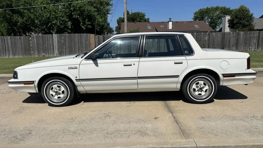 1987 Oldsmobile Cutlass Ciera - Image 7 of 14
