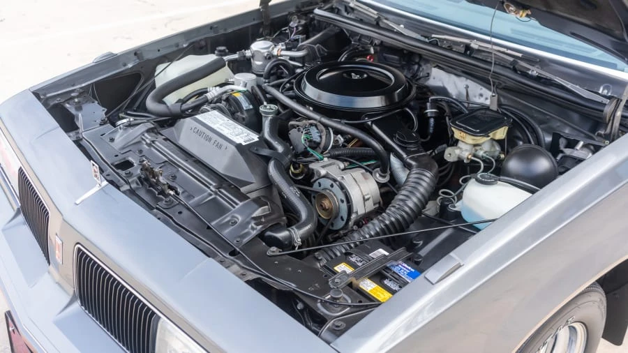 1987 Oldsmobile Cutlass Supreme - Image 6 of 12