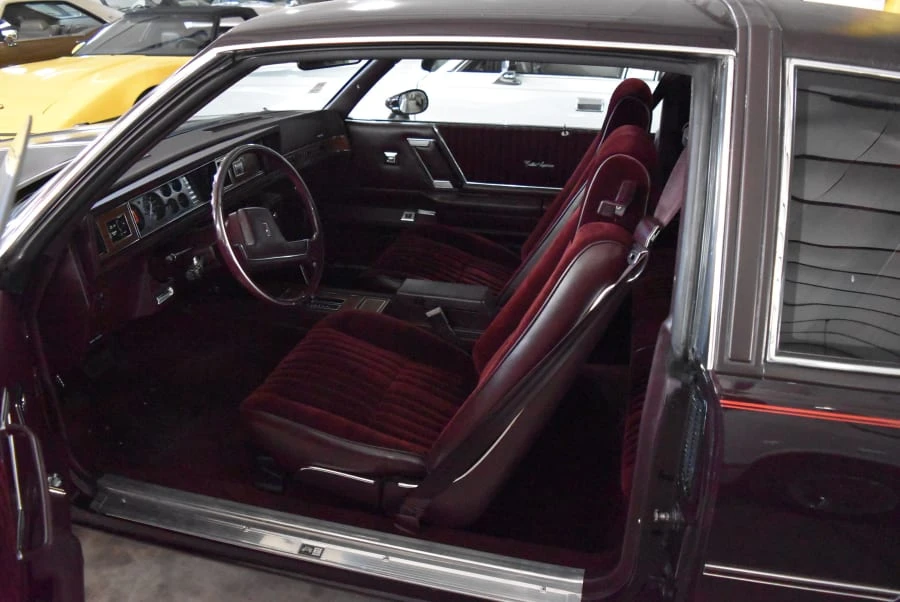 1987 Oldsmobile Cutlass Supreme - Image 2 of 2