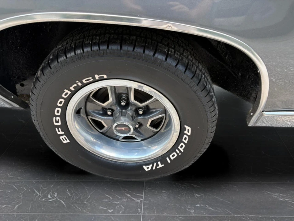 1987 Oldsmobile Cutlass Supreme - Image 21 of 31