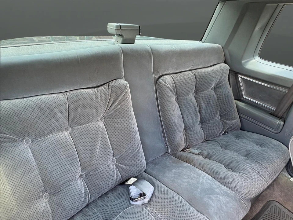 1987 Oldsmobile Cutlass Supreme - Image 30 of 31