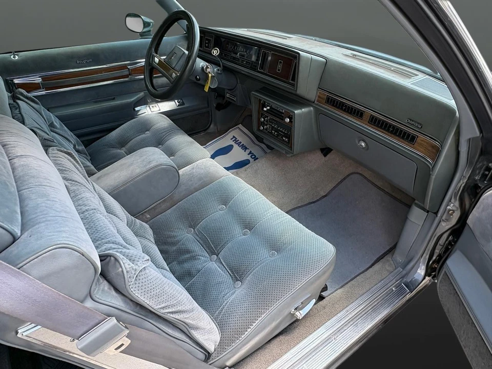 1987 Oldsmobile Cutlass Supreme - Image 26 of 31