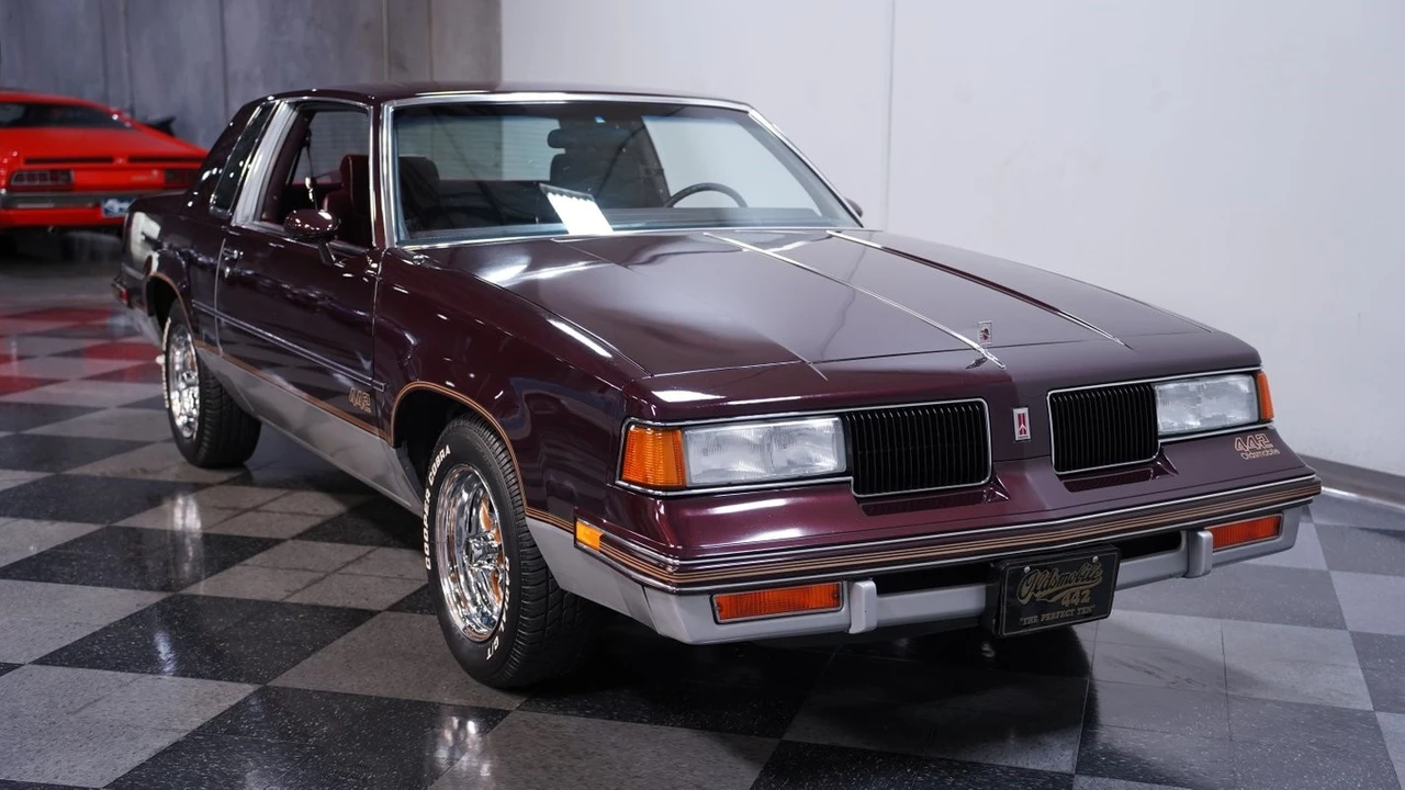 1987 Oldsmobile 442 4th Gen - Image 15 of 21