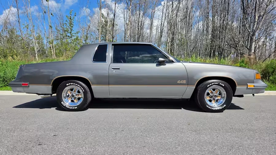 1987 Oldsmobile Cutlass Supreme - Image 15 of 31