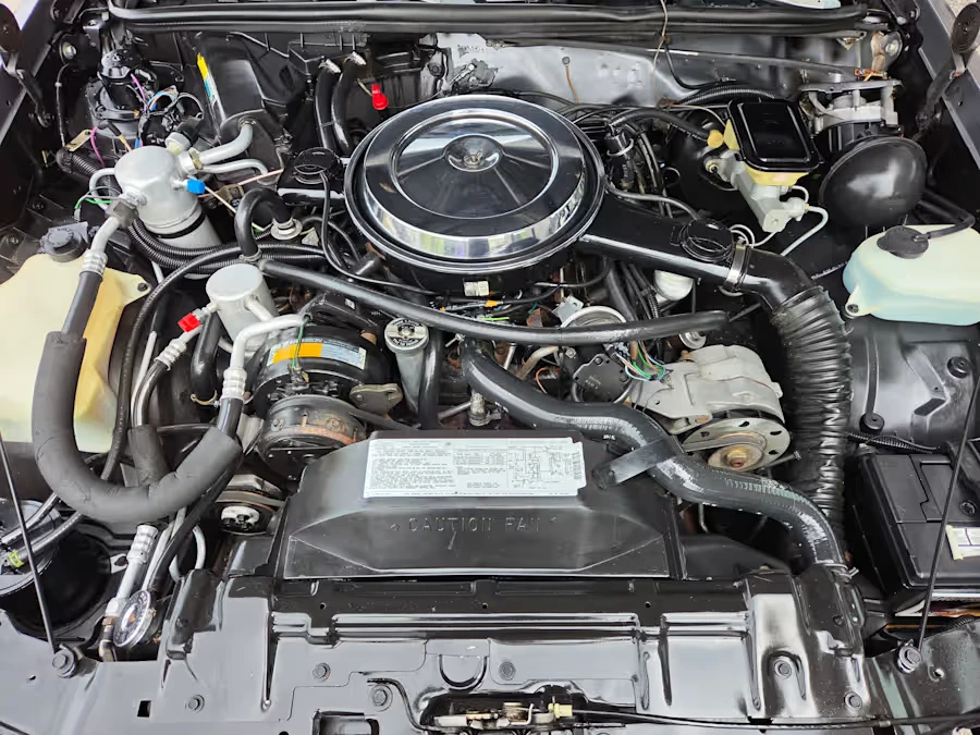 1987 Oldsmobile Cutlass Supreme - Image 27 of 31
