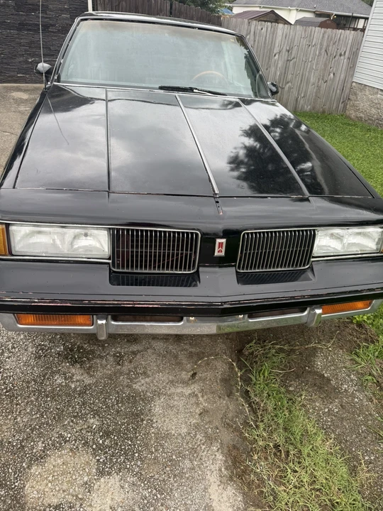 1987 Oldsmobile Cutlass Supreme - Image 17 of 20