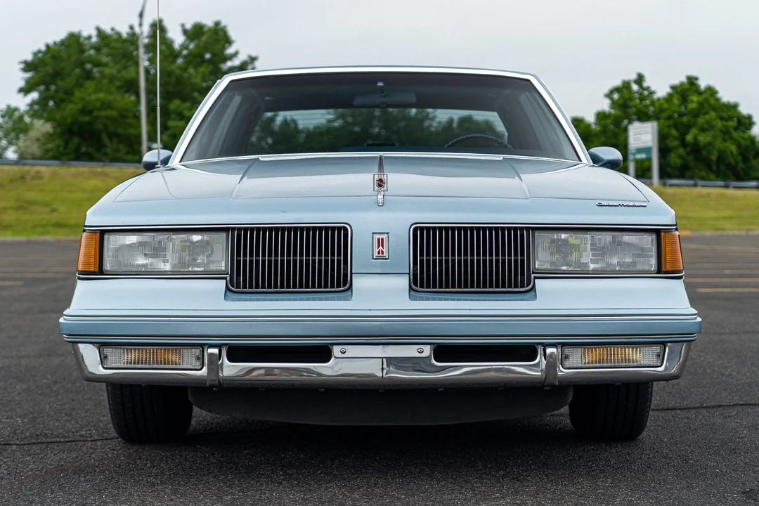 1987 Oldsmobile Cutlass Supreme - Image 7 of 31