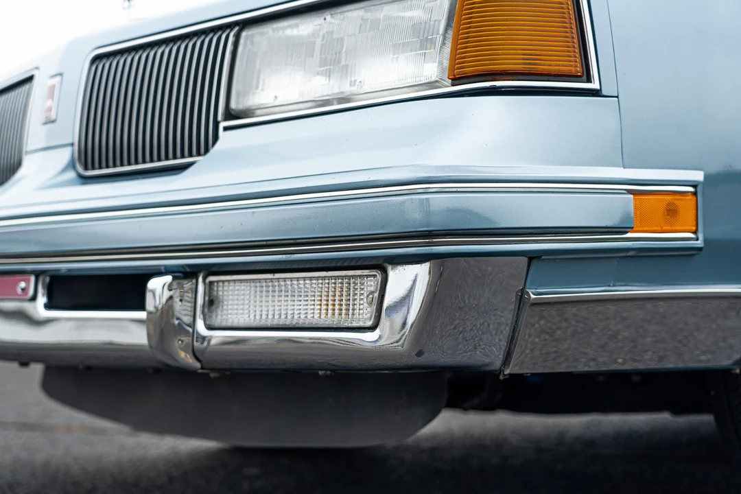 1987 Oldsmobile Cutlass Supreme - Image 29 of 31
