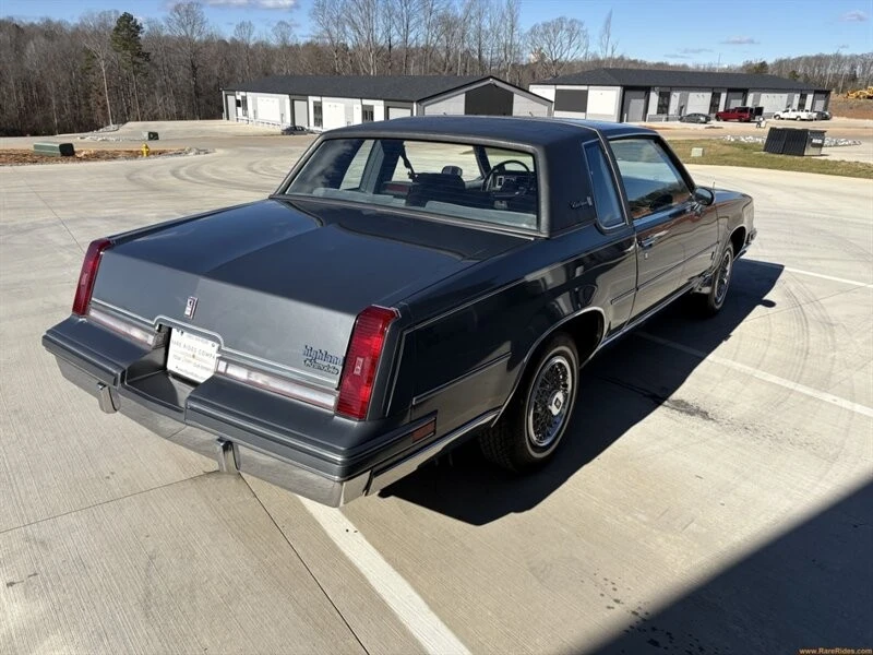 1987 Oldsmobile Cutlass Supreme - Image 10 of 12