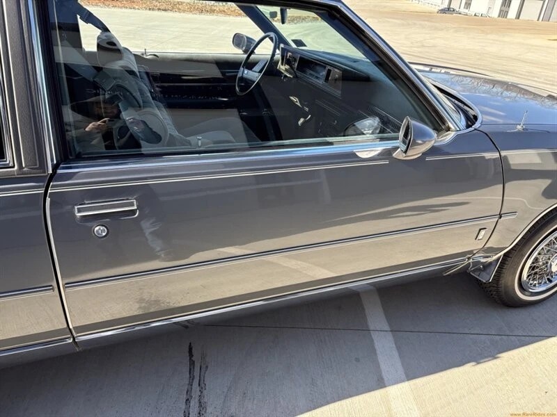 1987 Oldsmobile Cutlass Supreme - Image 12 of 12