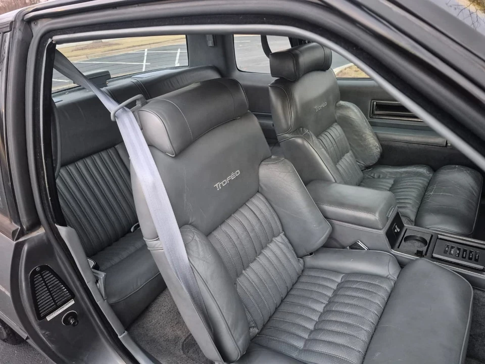 1987 Oldsmobile Toronado - Image 2 of 20
