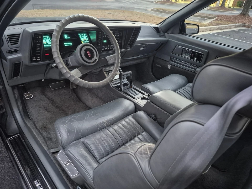 1987 Oldsmobile Toronado - Image 17 of 20