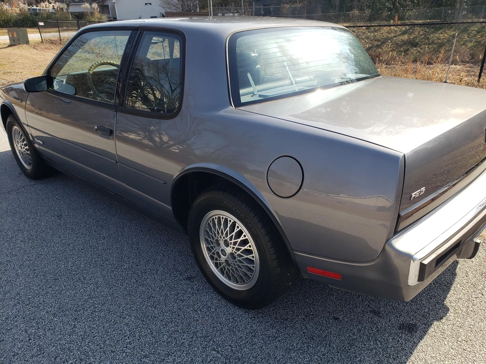 1987 Oldsmobile Toronado - Image 7 of 31
