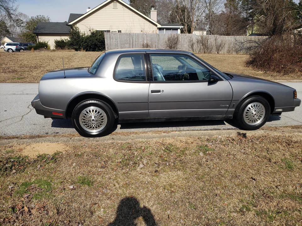 1987 Oldsmobile Toronado - Image 8 of 31
